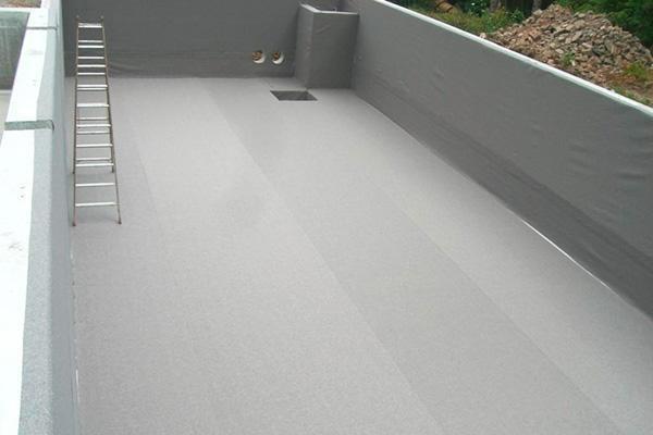 DKS baut Ihren Feuerlöschteich